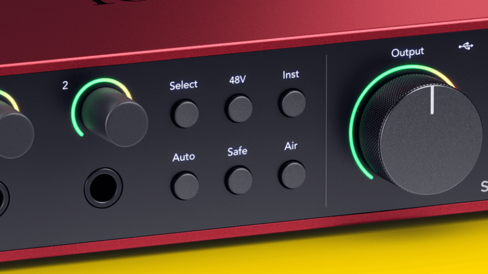 Close-up of the Scarlett 2i2 4th Gen audio interface